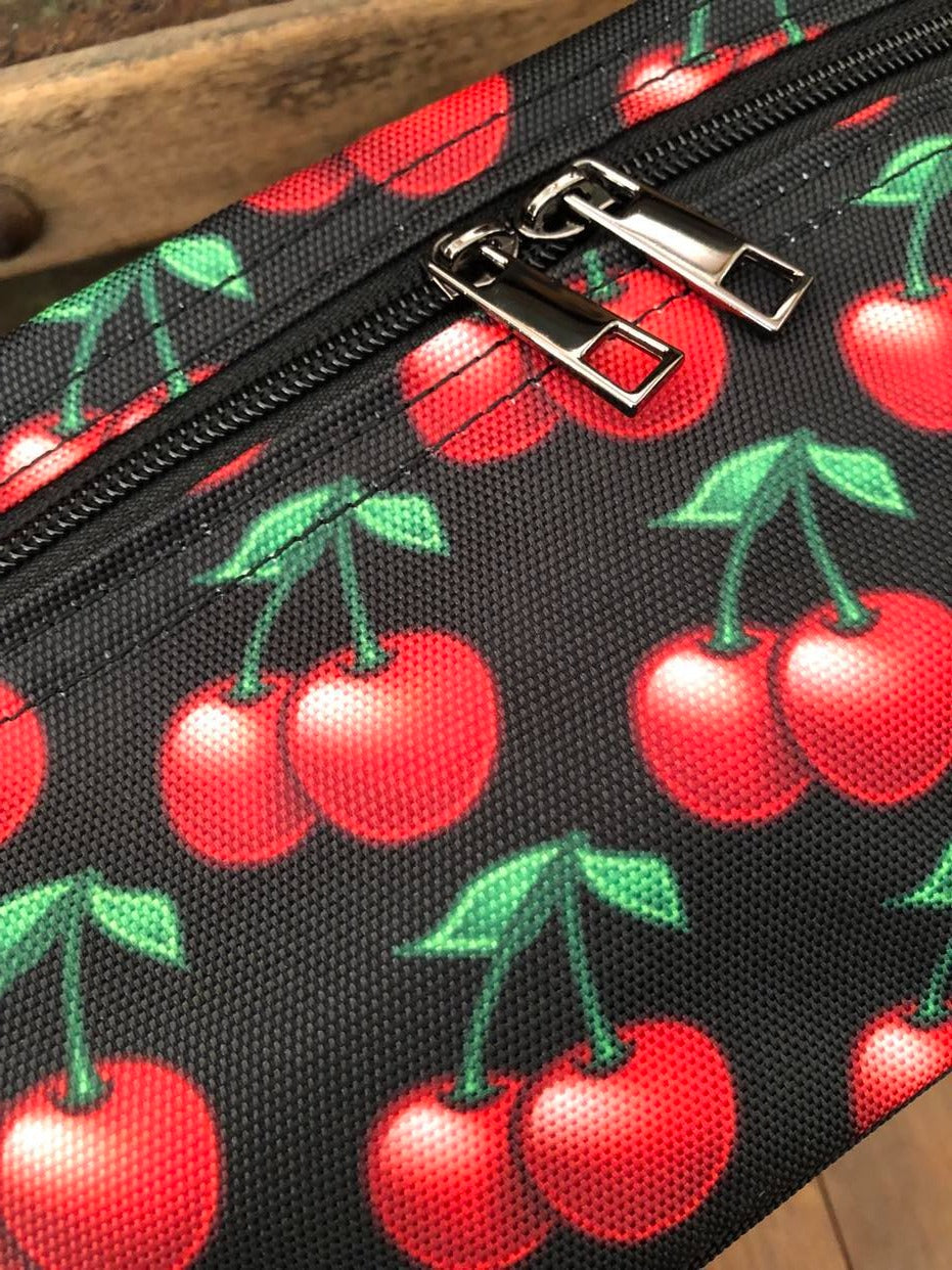 Cherry All Over - Cosmetics / Lunch Bag