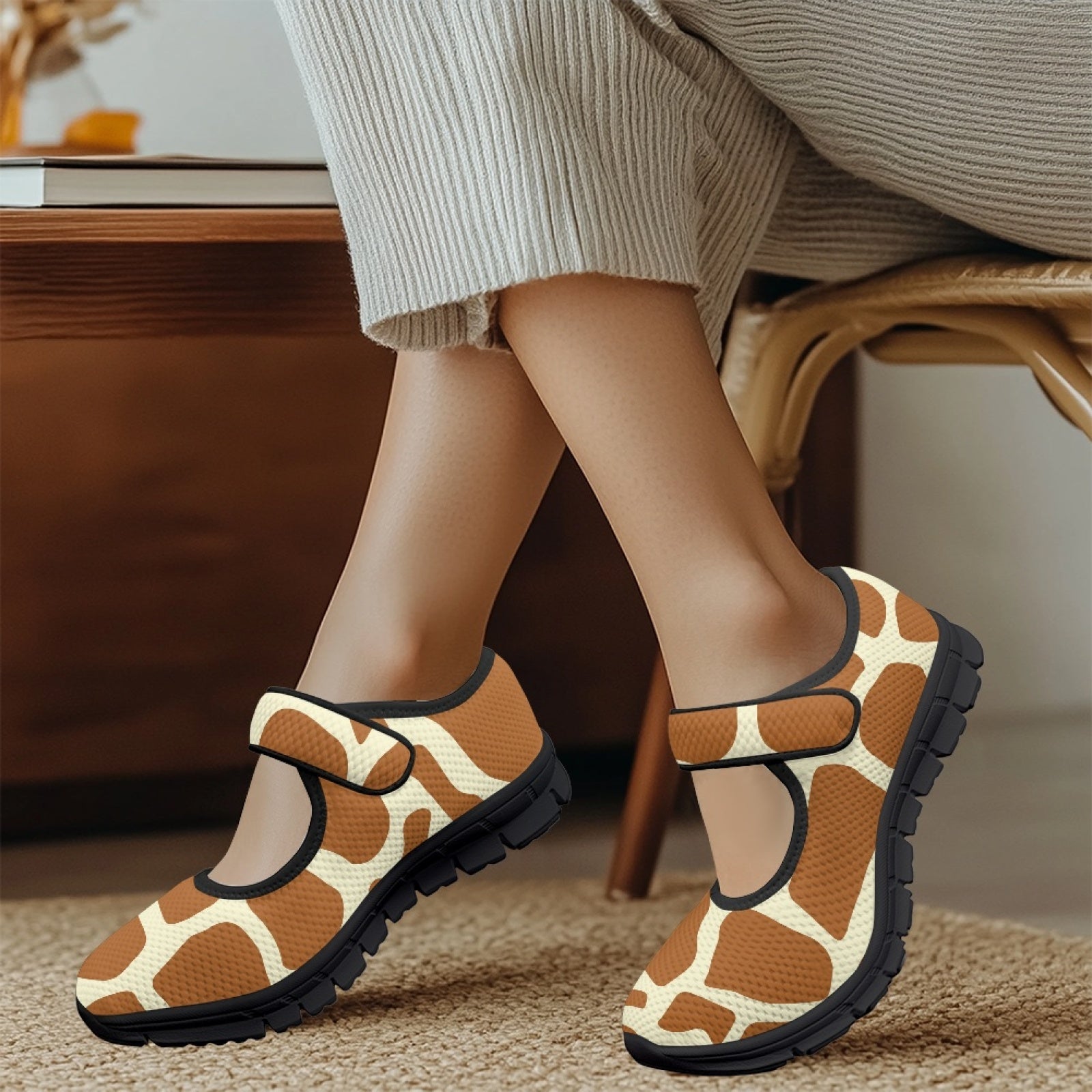 Giraffe - Mary Jane Shoes
