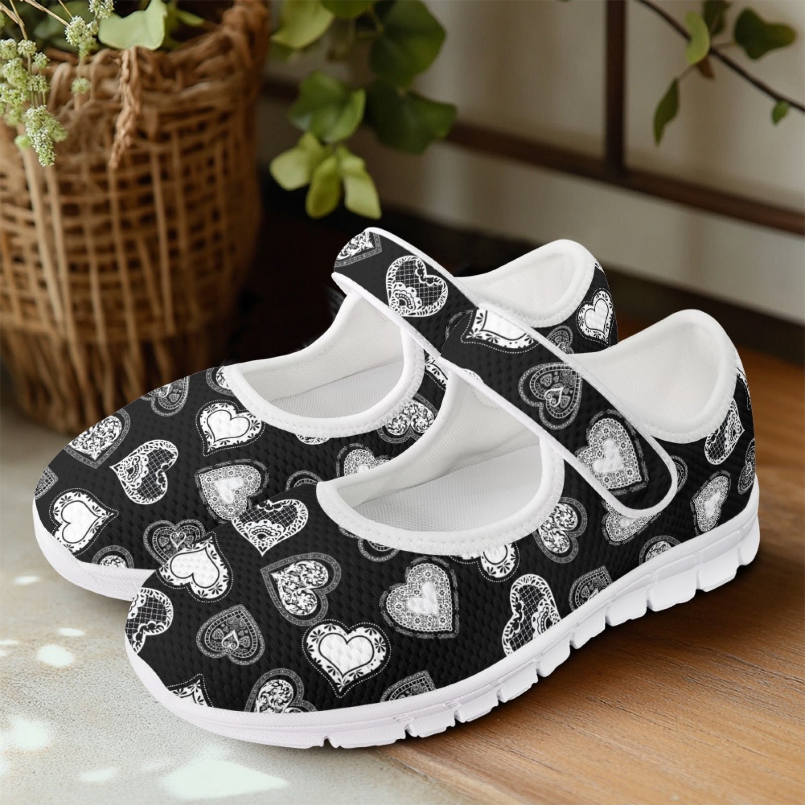 Lace Hearts - Mary Jane Shoes