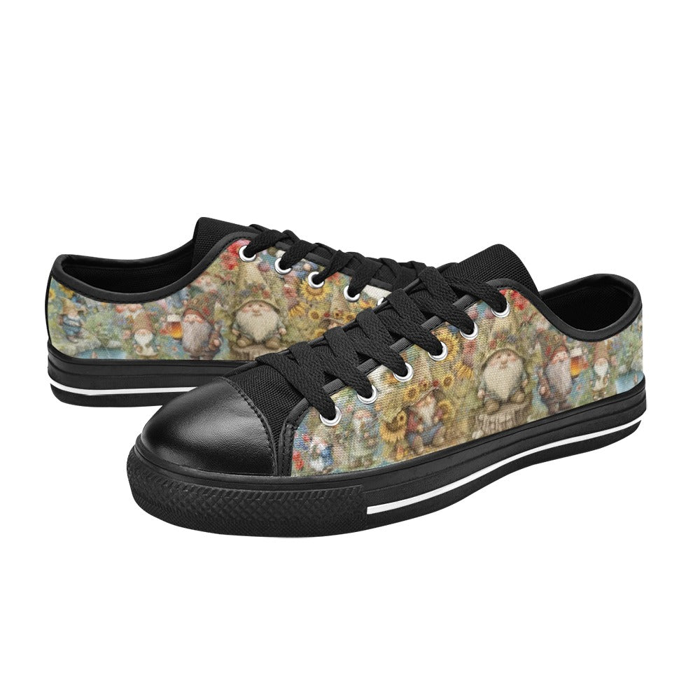 Gnomes - Low Top Shoes