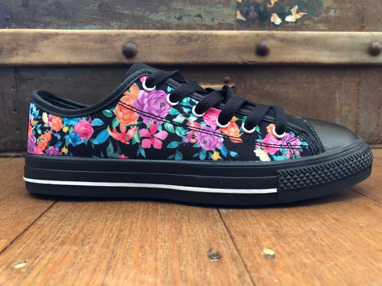 Bright Floral - Low Top Shoes