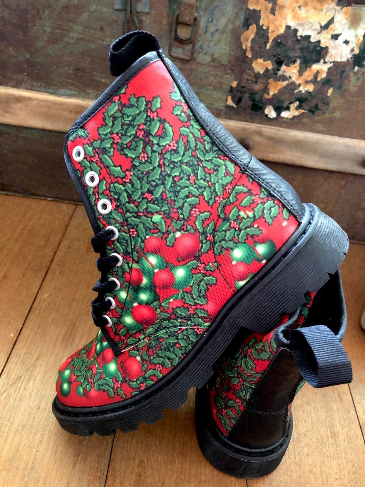 Holly - Canvas Boots