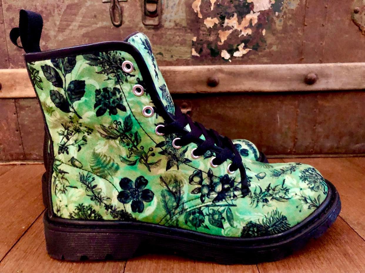 Vintage Botanical - Canvas Boots